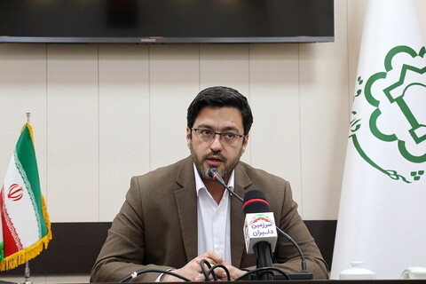 تصاویر/ نشست خبری برنامه های روز قم به مناسبت سالروز ورود پر خیر و برکت حضرت معصومه(س)