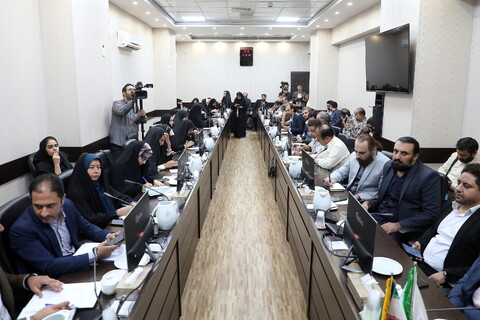 تصاویر/ نشست خبری برنامه های روز قم به مناسبت سالروز ورود پر خیر و برکت حضرت معصومه(س)