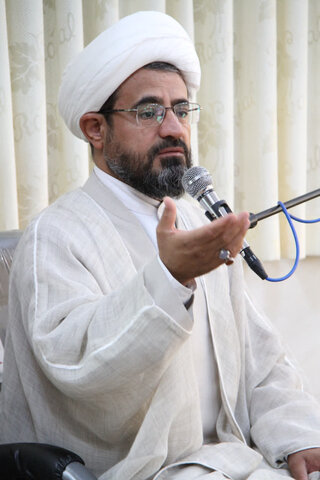 نخستین دفاع پایان نامه سطح سه حوزه علمیه چهارمحال و بختیاری