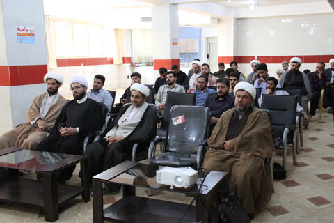 نخستین دفاع پایان نامه سطح سه حوزه علمیه چهارمحال و بختیاری