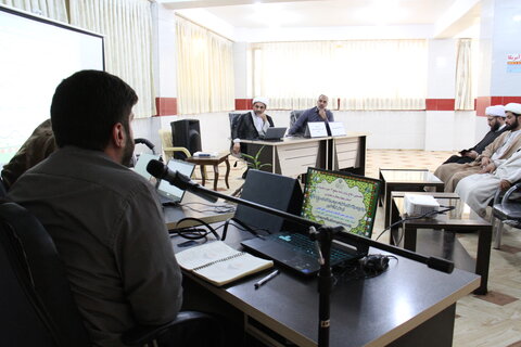 نخستین دفاع پایان نامه سطح سه حوزه علمیه چهارمحال و بختیاری