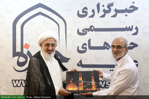 ممثل الولي الفقيه في الهند يزور "وكالة أنباء الحوزة" للإطّلاع على أنشطتها الإعلامية