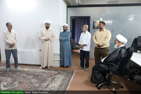 ممثل الولي الفقيه في الهند يزور "وكالة أنباء الحوزة" للإطّلاع على أنشطتها الإعلامية