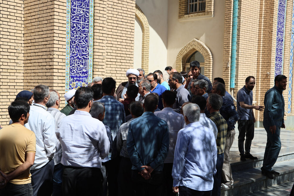 امام جمعه همدان، ملجأ مردم در مناسبت‌ها و زندگی روزمره+تصاویر و فیلم