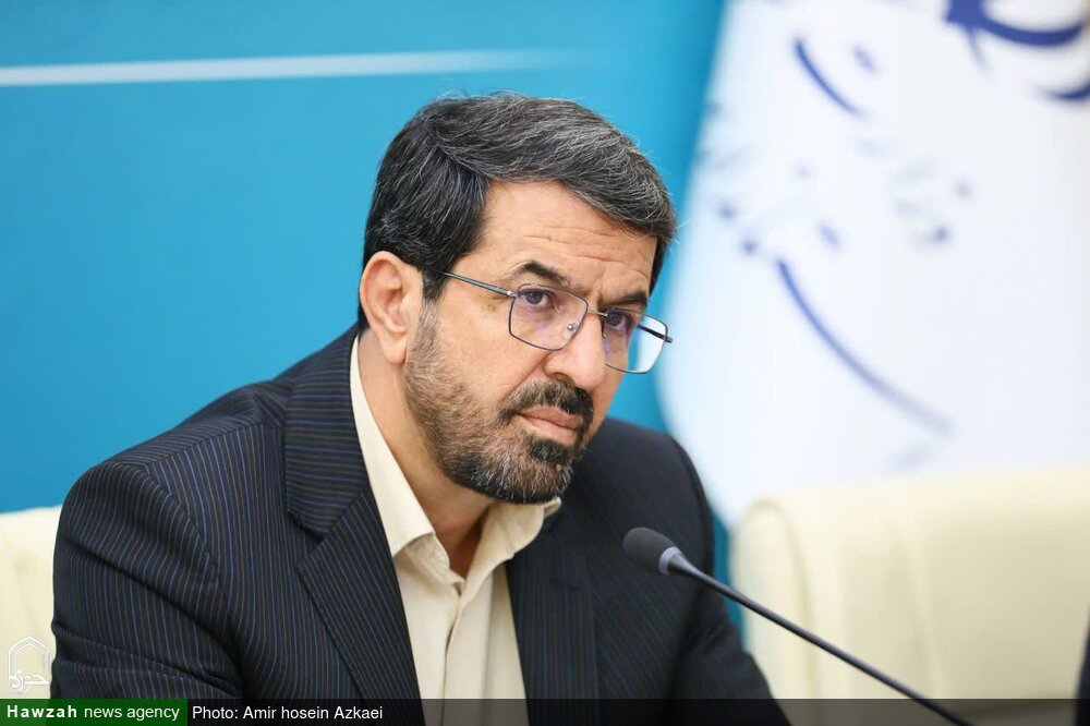 توجه به آموزش و پرورش در اولویت سیاست‌ها و برنامه‌های کشور قرار گیرد