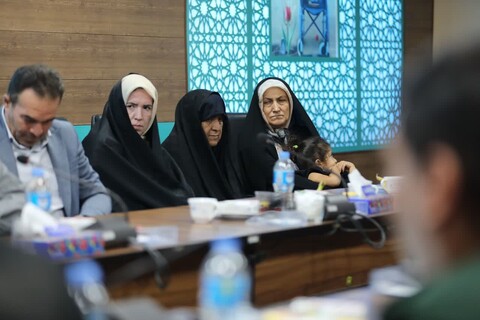 تصاویر/ آیین تجلیل از جانبازان، آزادگان، ایثارگران و خانواده‌های معظم شهدای اهل سنت استان سمنان