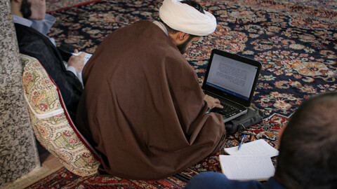 تصاویر/آغاز درس خارج فقه و اصول آیت الله موسوی اصفهانی