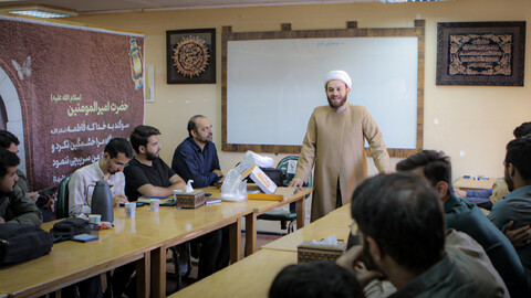 برگزاری نشست تخصصی مبلغین فضای مجازی استان همدان
