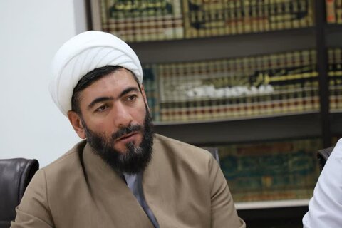 تصاویر/ جلسه برنامه ریزی مدیر و معاونین حوزه علمیه کردستان برای سال تحصیلی جدید