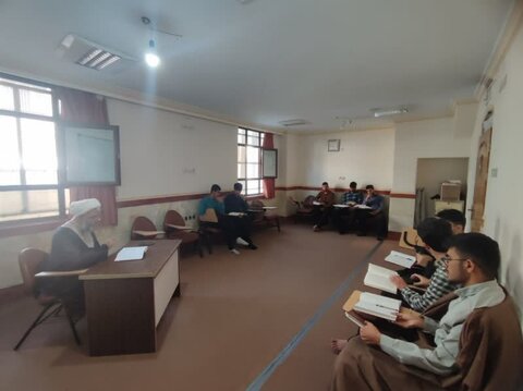 تصاویر/ افتتاحیه سال تحصیلی جدید مدرسه علمیه امام صادق  (ع) قروه