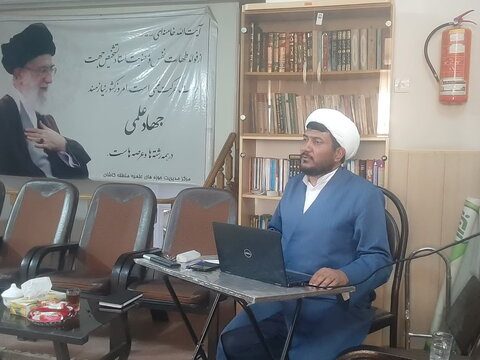 تصاویر/ نشست هم‌اندیشی معاونان پژوهش مدارس علمیه منطقه کاشان