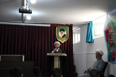 تصاویر/برگزاری مراسم آغاز سال تحصیلی جدید در مدرسه علمیه امام صادق (ع) بیجار