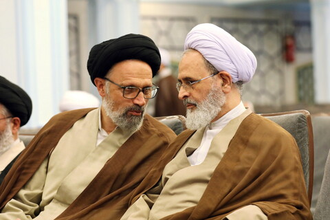 تصاویر/ مراسم آیین افتتاحیه سال تحصیلی ۱۴۰۴ ـ ۱۴۰۵ مؤسسه آموزشی و پژوهشی امام خمینی ره