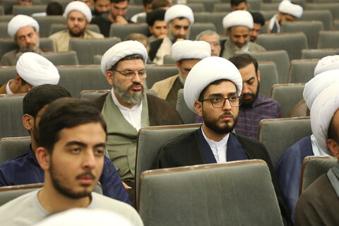 تصاویر/ مراسم آیین افتتاحیه سال تحصیلی ۱۴۰۴ ـ ۱۴۰۵ مؤسسه آموزشی و پژوهشی امام خمینی ره