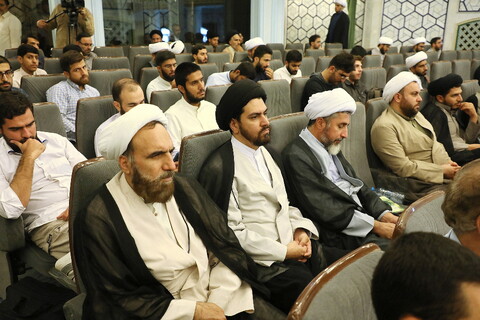 تصاویر/ مراسم آیین افتتاحیه سال تحصیلی ۱۴۰۴ ـ ۱۴۰۵ مؤسسه آموزشی و پژوهشی امام خمینی ره