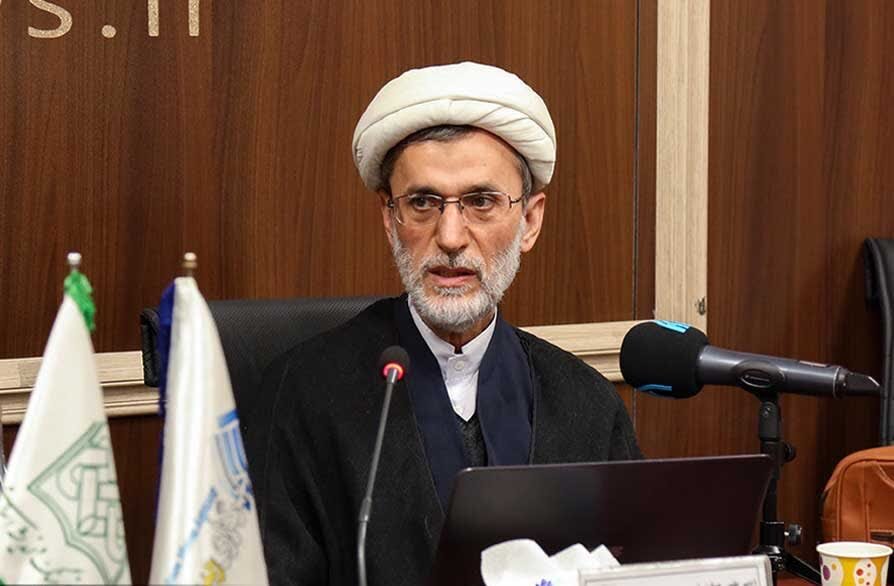 نگاهی تطبیقی به مبانی فلسفی اخلاق و معنویت سکولار و تفاوت آن با اخلاق و عرفان دینی