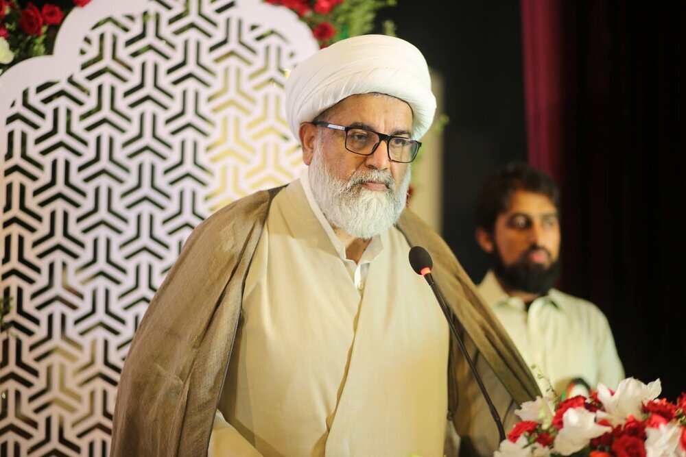 Peygamber Aşkı Konferansı'nın İslam Ümmeti Vahdeti Temasıyla Pakistan'da Düzenlenmesi