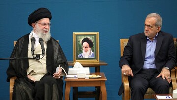 آیا حمایت رهبر انقلاب از دولت مصلحتی است؟