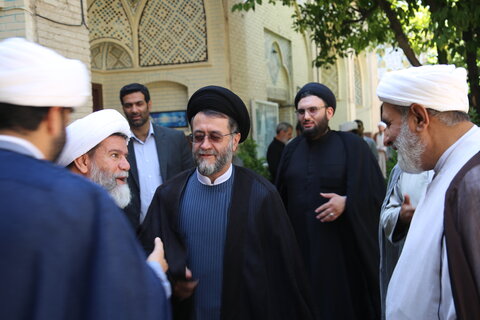 تصاویر| بازدید آیت الله شب زنده دار از مدرسه علمیه محمودیه شیراز