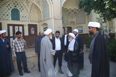 تصاویر| بازدید آیت الله شب زنده دار از مدرسه علمیه محمودیه شیراز