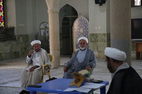 تصاویر| برگزاری درس خارج آیت الله کلانتری در حرم مطهر سیدعلاالدین حسین(عبرگزاری درس خارج حجت الاسلام والمسلمین کلانتری در حرم مطهر سیدعلاالدین حسین(ع)