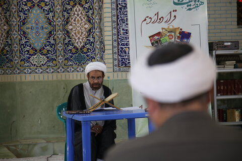برگزاری درس خارج حجت الاسلام والمسلمین کلانتری در حرم مطهر سیدعلاالدین حسین(ع)
