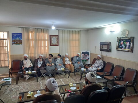 تصاویر/ نشست معاونان تهذیب مدارس علمیه منطقه کاشان
