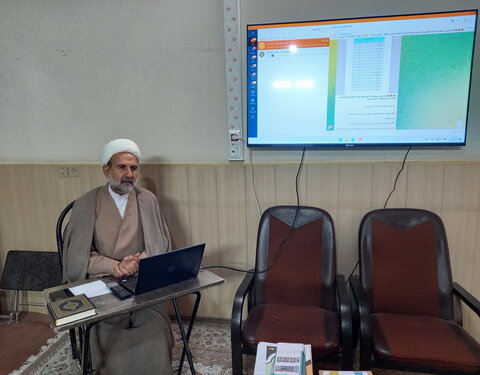 تصاویر/ نشست معاونان تهذیب مدارس علمیه منطقه کاشان