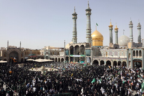 تصاویر/  آیین استقبال ورود کاروان نمادین حضرت فاطمه معصومه سلام‌الله علیها به شهر مقدس قم