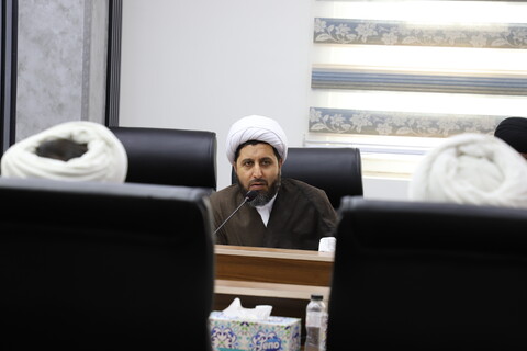 تصاویر / نشست هم اندیشی مدیران مدارس علمیه استان