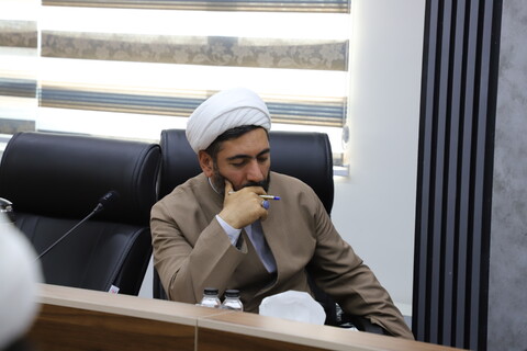 تصاویر / نشست هم اندیشی مدیران مدارس علمیه استان