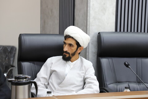 تصاویر / نشست هم اندیشی مدیران مدارس علمیه استان