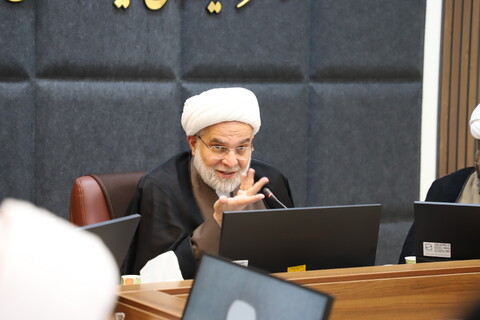 تصاویر / جلسه مدیران حوزوی خواهران و برادران استان کردستان با نماینده ولی فقیه