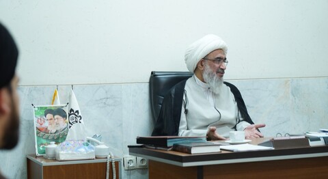 تصاویر/ دیدار هیات امنای مدرسه علمیه بوشهر با امام جمعه