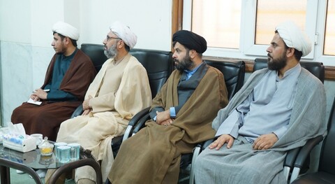 تصاویر/ دیدار هیات امنای مدرسه علمیه بوشهر با امام جمعه