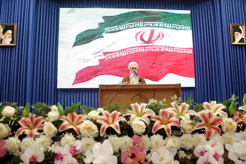 تصاویر/ مراسم آغاز سال تحصیلی جامعة الزهرا (س) و حوزه علمیه خواهران