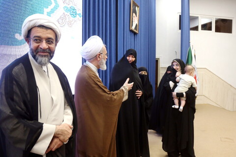 تصاویر/ مراسم آغاز سال تحصیلی جامعة الزهرا (س) و حوزه علمیه خواهران