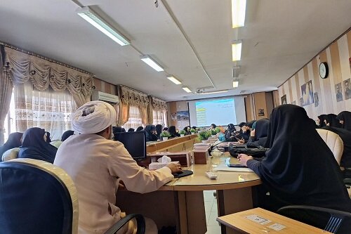 دوره آموزشی «جذب دانش‌آموزان به نماز» در کرمانشاه برگزار شد