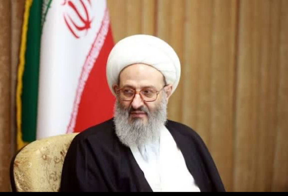 تسلیت عضو جامعه مدرسین حوزه در پی درگذشت آیت الله موسوی یزدی