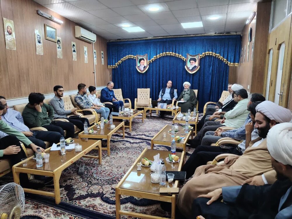 گردهمایی ائمه جمعه منطقه کاشان در آران و بیدگل برگزار شد