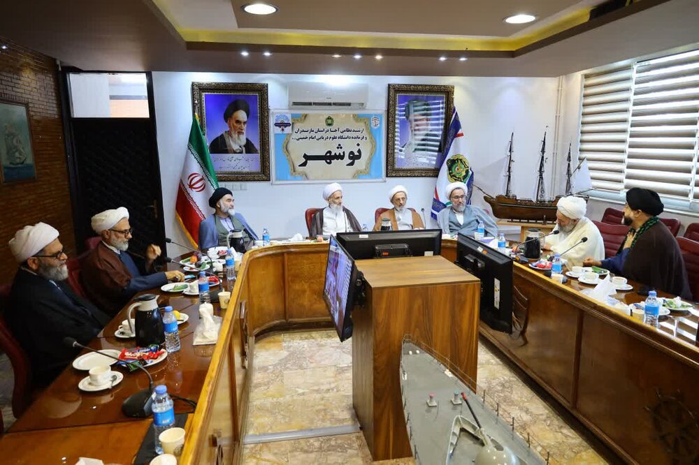 پیوند خانواده، مسجد و مدارس موجب حفظ ارزش‌ها می‌شود