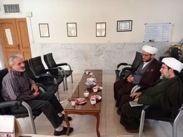 تصاویر/ دیدار مدیر و معاون تبلیغ حوزه علمیه کاشان با رییس اداره اوقاف و امور خیریه این شهرستان