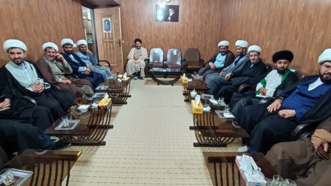 تصاویر نشست هم اندیشی جمعی از روحانیون الیگودرز با موضوع تأسیس مراکز نیکوکاری در مساجد ‌‌‌‌‌‌‌‌‌‌‌‌‌‌‌‌‌‌‌