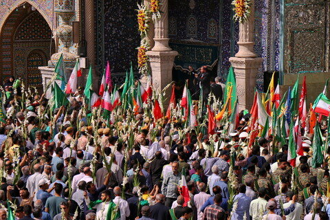Imágenes / El ambiente del Santuario de Hazrat Masuma (P) en el aniversario de la llegada de la Dama de la Generosidad a la sagrada ciudad de Qom