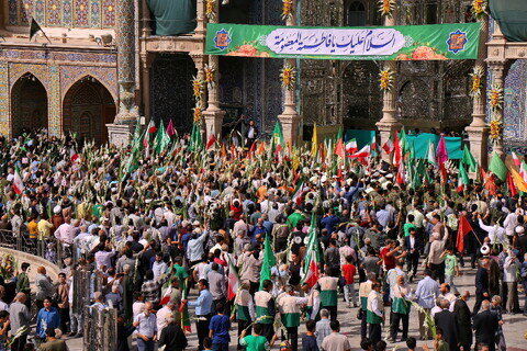 Imágenes / El ambiente del Santuario de Hazrat Masuma (P) en el aniversario de la llegada de la Dama de la Generosidad a la sagrada ciudad de Qom
