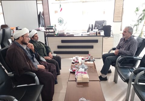 تصاویر/ دیدار مدیر و معاون تبلیغ حوزه علمیه کاشان با رییس اداره اوقاف و امور خیریه این شهرستان