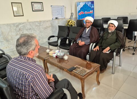 تصاویر/ دیدار مدیر و معاون تبلیغ حوزه علمیه کاشان با رییس اداره اوقاف و امور خیریه این شهرستان