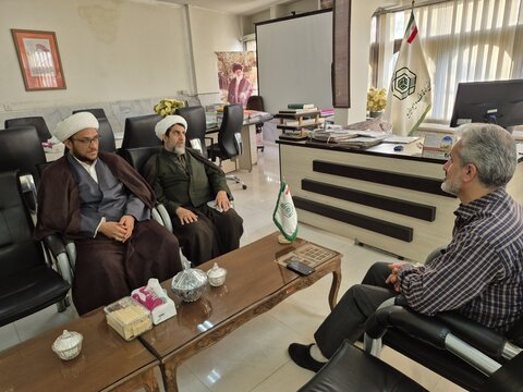 تصاویر/ دیدار مدیر و معاون تبلیغ حوزه علمیه کاشان با رییس اداره اوقاف و امور خیریه این شهرستان