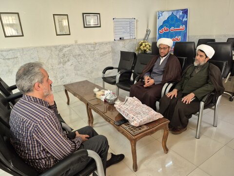 تصاویر/ دیدار مدیر و معاون تبلیغ حوزه علمیه کاشان با رییس اداره اوقاف و امور خیریه این شهرستان