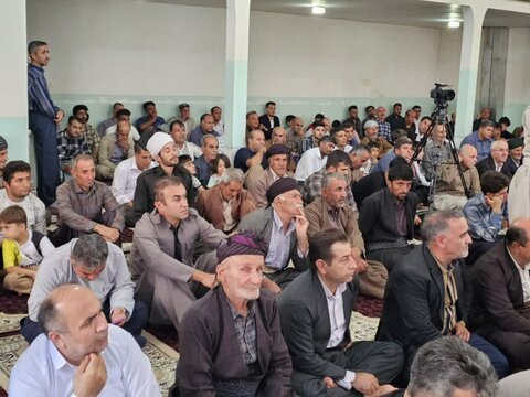 تصاویر/ مراسم مولودی‌خوانی در روستای ناو با حضور حجت‌الاسلام والمسلمین پورذهبی